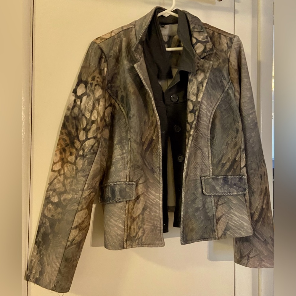 Yest Multi Color Jacket